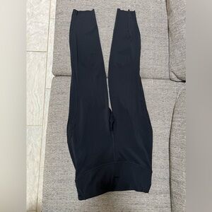 LULULEMON Base Pace High Rise tight 28” Brushed Black, Size 12